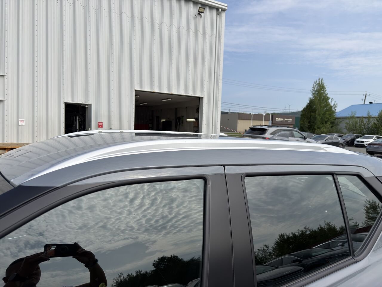 2024 Nissan Kicks Grey Thetford Mines - photo #9