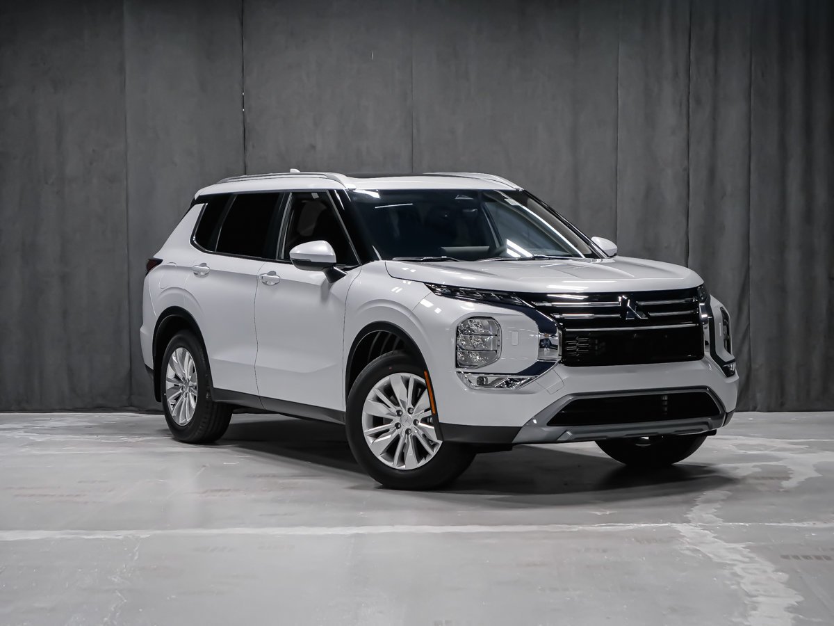 Mitsubishi Outlander SE 2026 Blanc diamant Montréal - photo #1