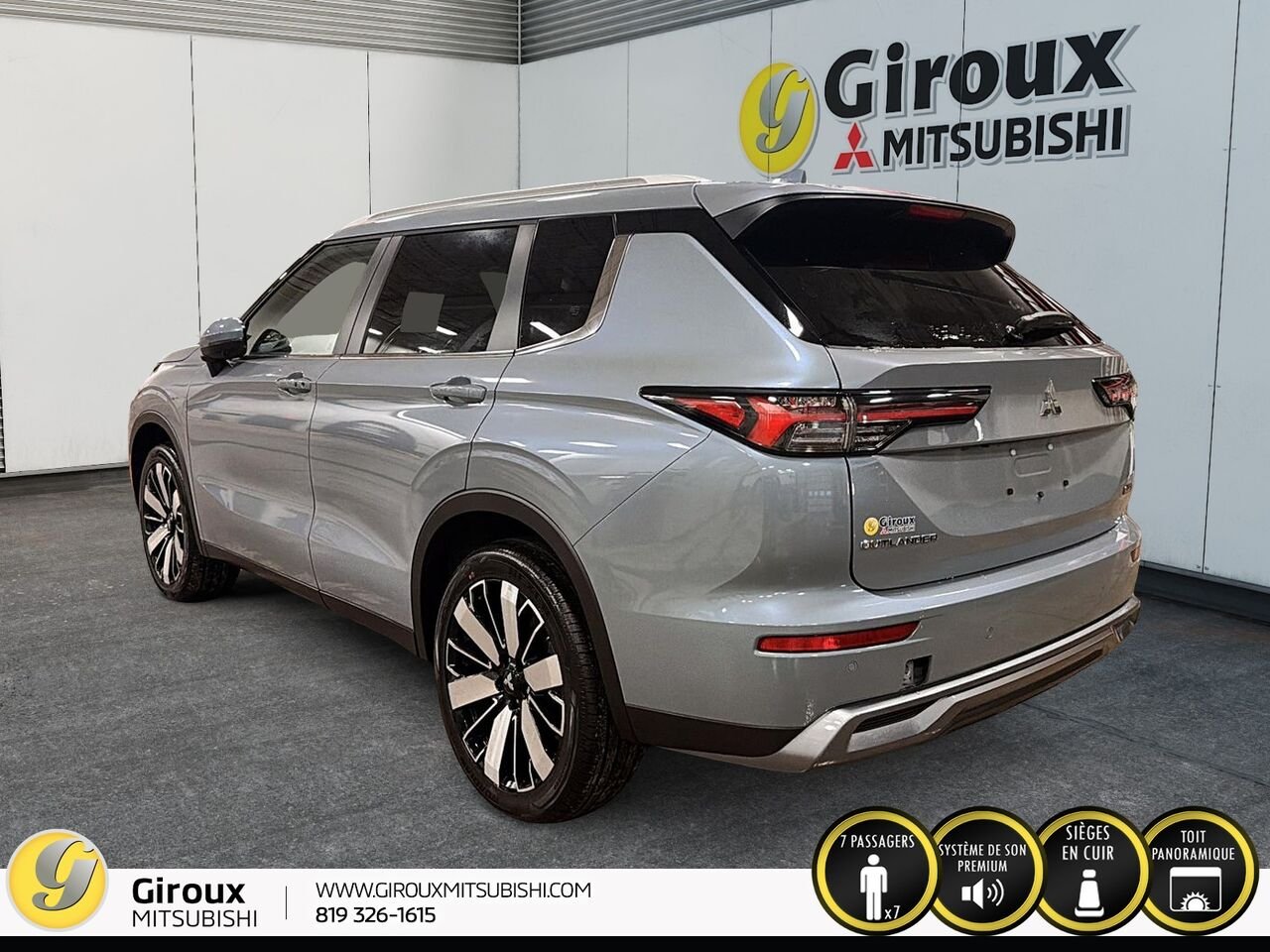 2026 MITSUBISHI Outlander Moonstone Grey Sainte-Agathe-des-Monts - photo #3