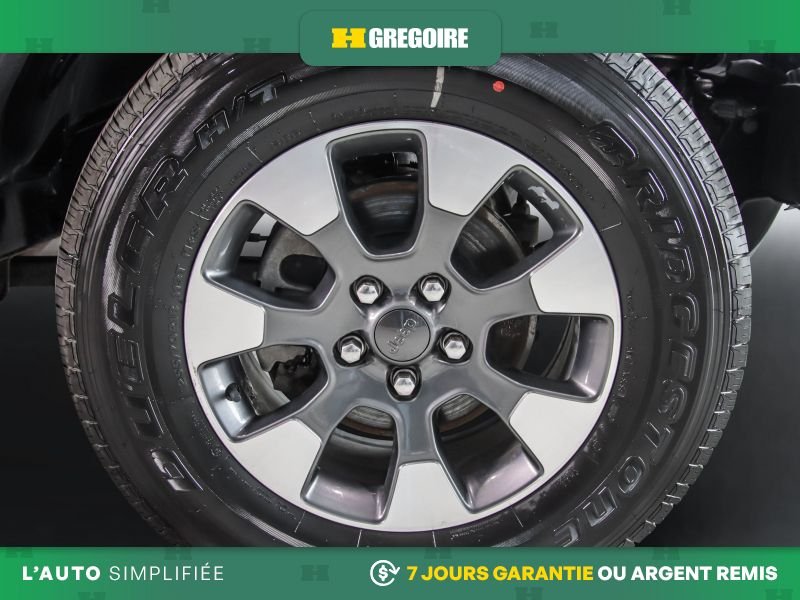 2022 Jeep Wrangler Grey Saint-Eustache - photo #8