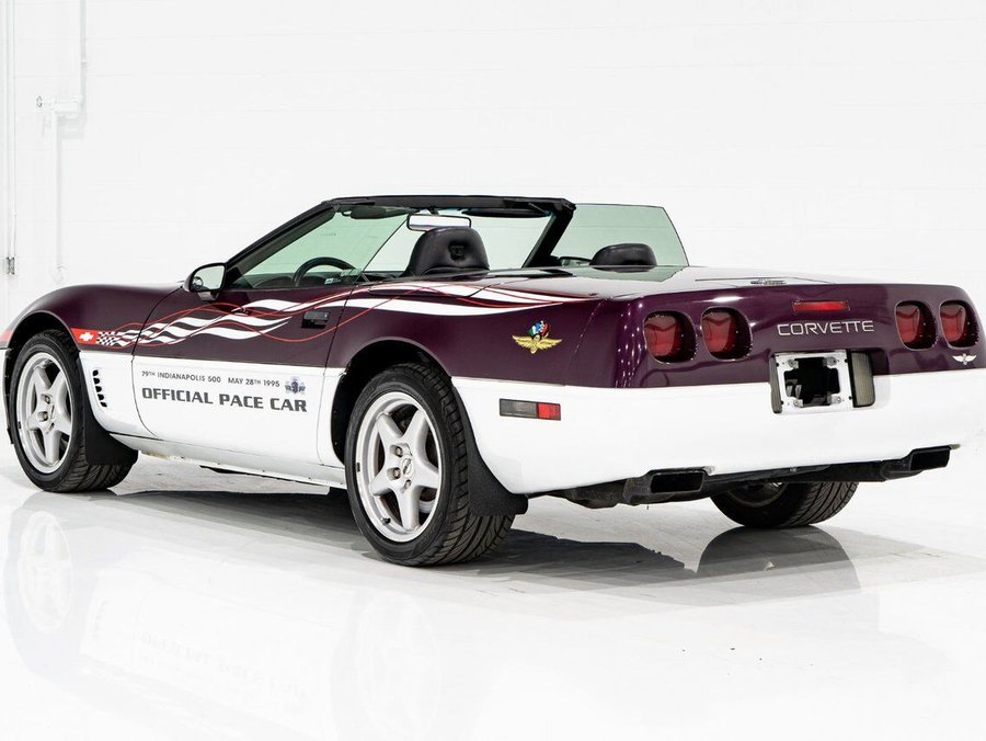 Chevrolet Corvette 1995 1995 Mauve et Blanc