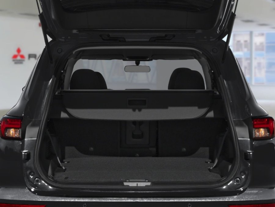 2026 MITSUBISHI Outlander Plug-In Hybrid SE White Diamond Premium Finish