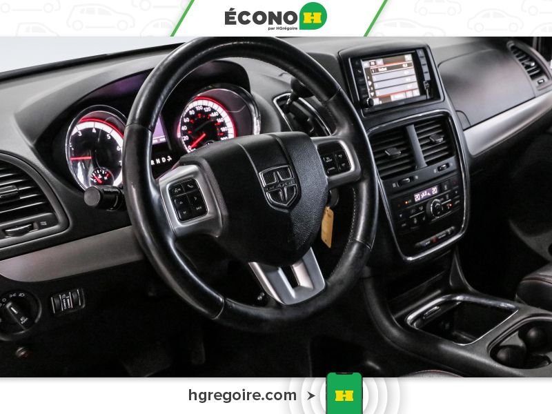 2017 Dodge GR Caravan White Laval - photo #10