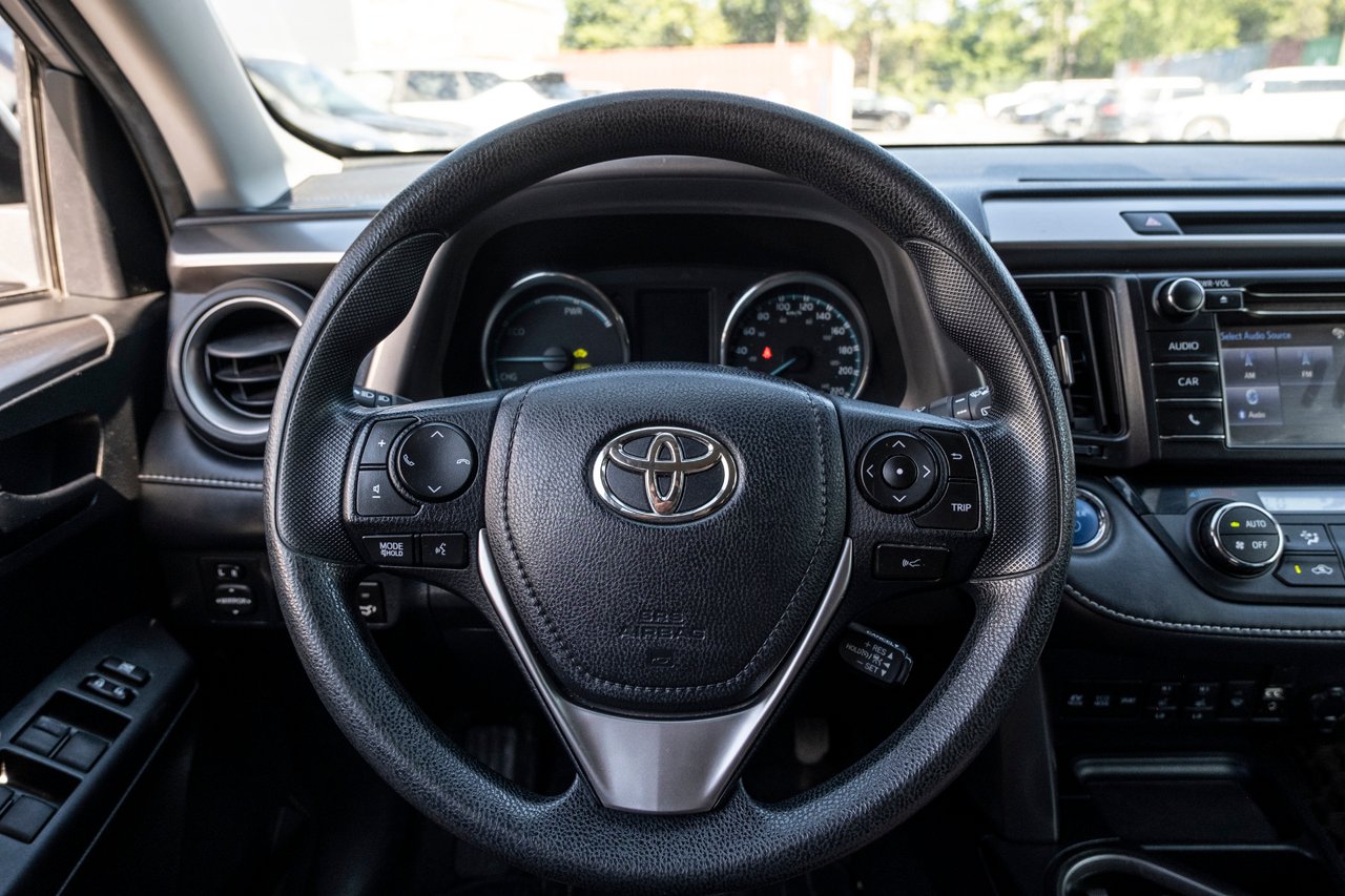 Toyota RAV4 2018 Gris Gatineau - photo #12