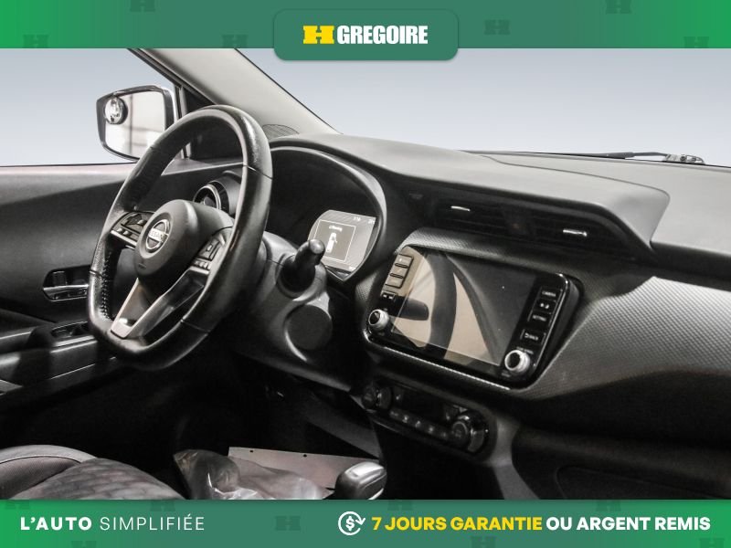2021 Nissan Kicks White Laval - photo #26