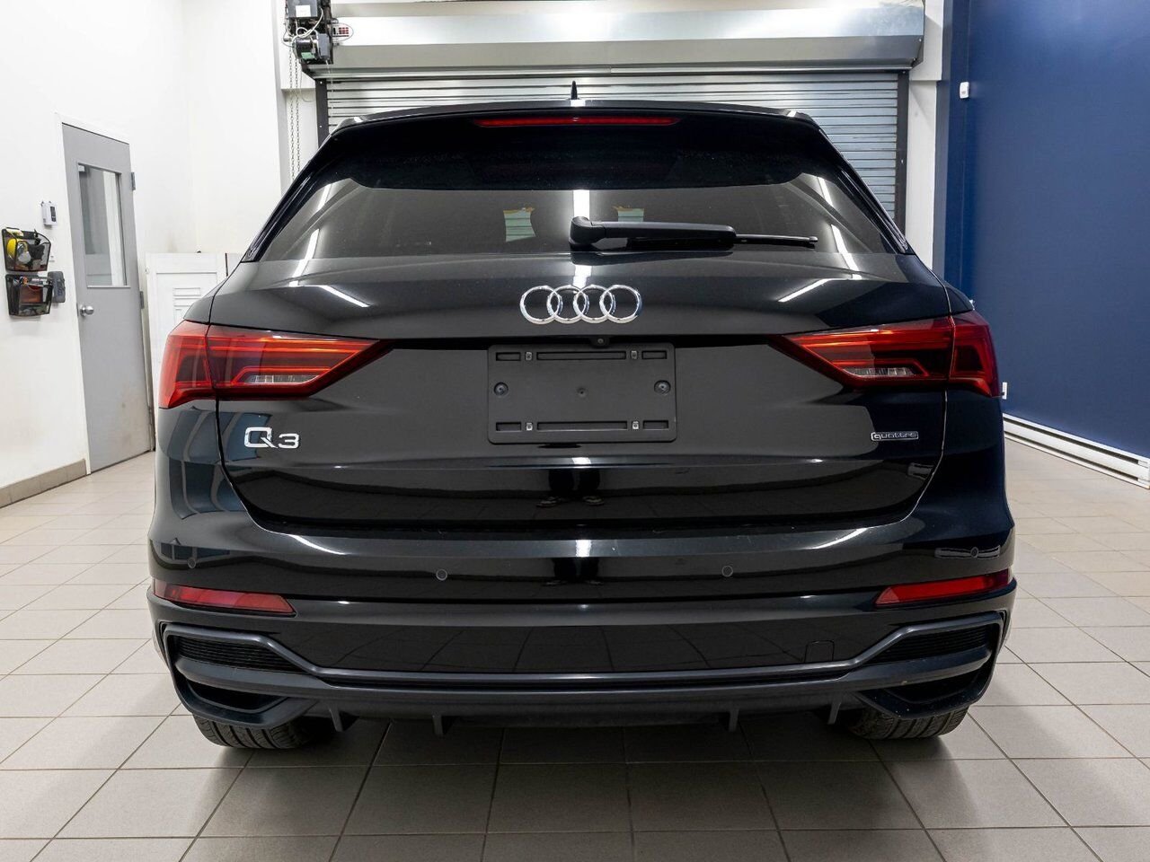 Audi Q3 PROGRESSIV QUATTRO *TOIT* SIÈGES CHAUF HAYON ELECT 2020 Noir Saint-Jérôme - photo #7