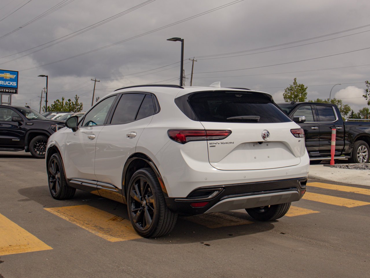 2022 Buick Envision AWD 4dr Essence White Sherwood Park - photo #7