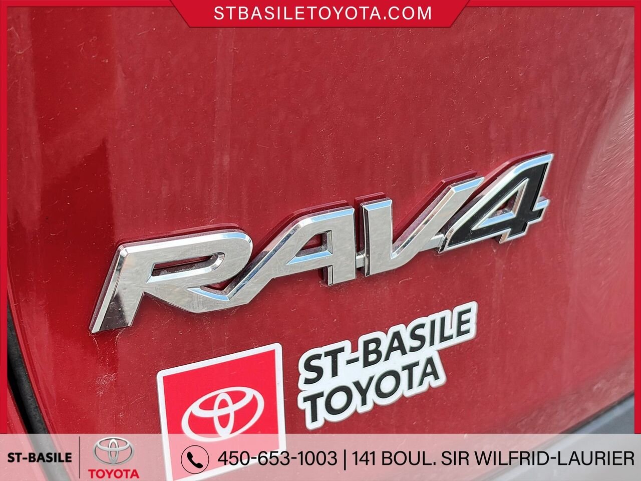 Toyota RAV4 Hybride 2024 Rouge rubis nacré Saint-Basile-le-Grand - photo #5