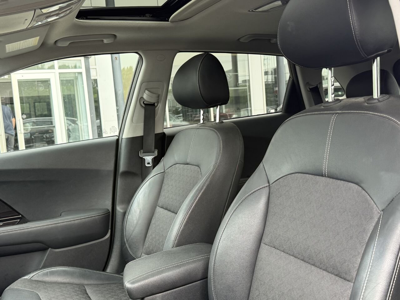 Kia Niro hybride rechargeable 2019 Noir Granby - photo #10