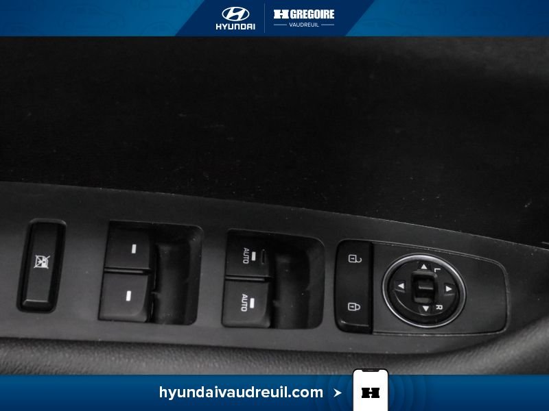 Hyundai Sonata YR811 | "Berline 4 portes 2016 Blanc Laval - photo #16