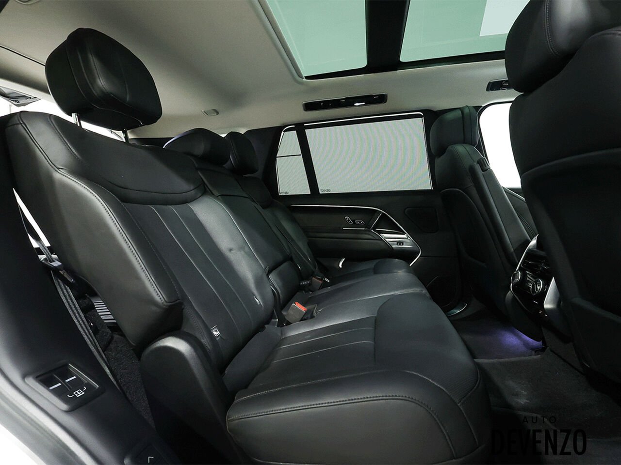 2022 Land Rover Range Rover White Saint-Eustache - photo #9
