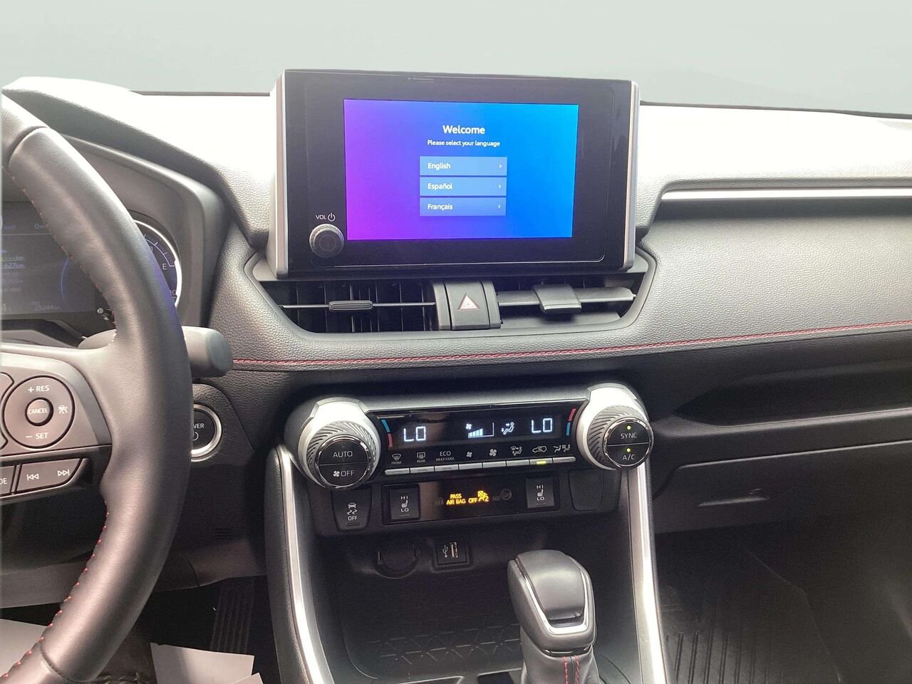Toyota RAV4 hybride rechargeable 2025 Argent Gatineau - photo #13