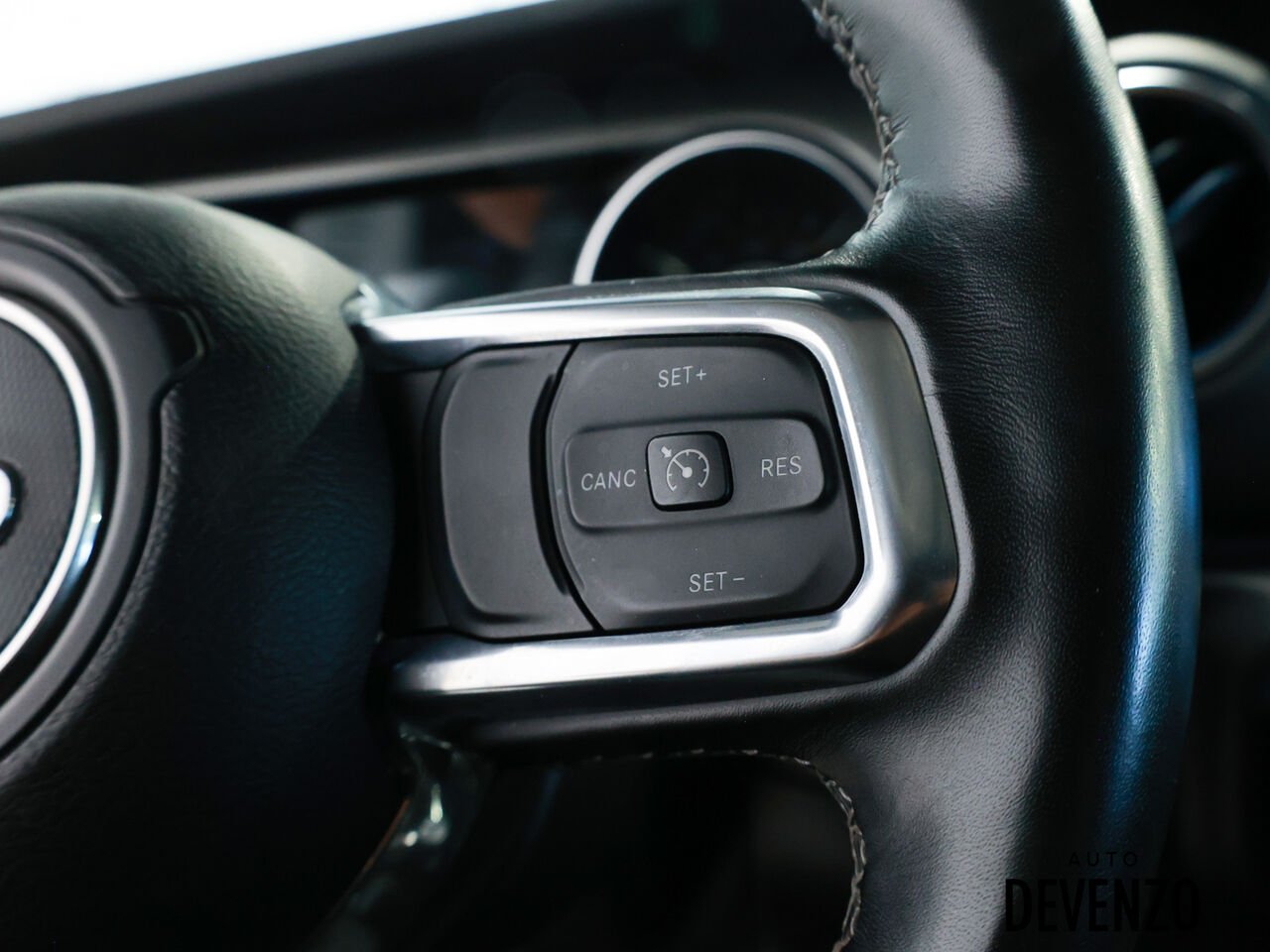 Jeep Wrangler 2023 Blanc Saint-Eustache - photo #11