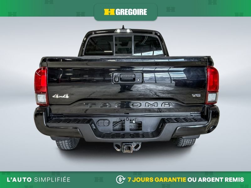Toyota Tacoma 821853 | SR5 4x4 Double Cab Auto 2022 Noir Laval - photo #7