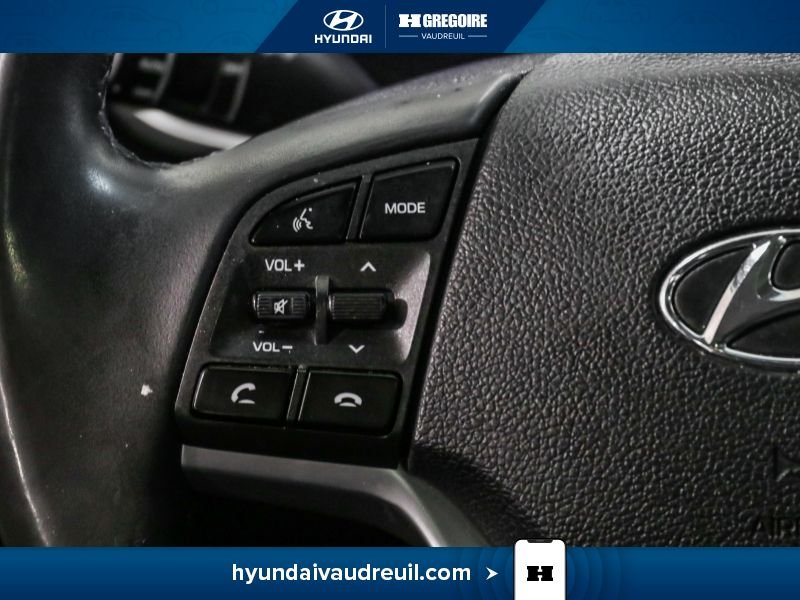 2021 Hyundai Tucson White Laval - photo #22