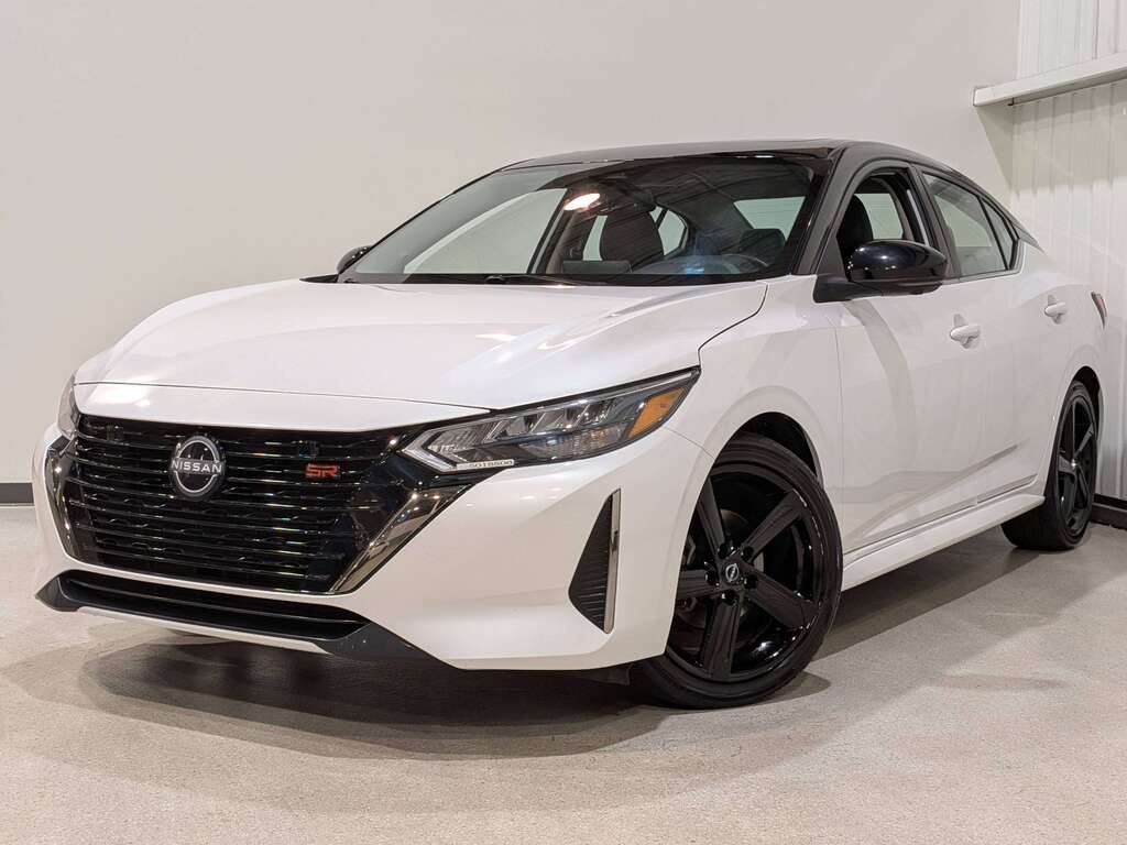 2024 Nissan Sentra SR Manual White Val-David - photo #0