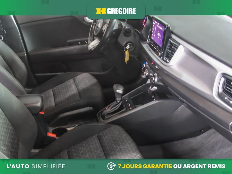 2021 Kia Rio 5 Black Laval - photo #29