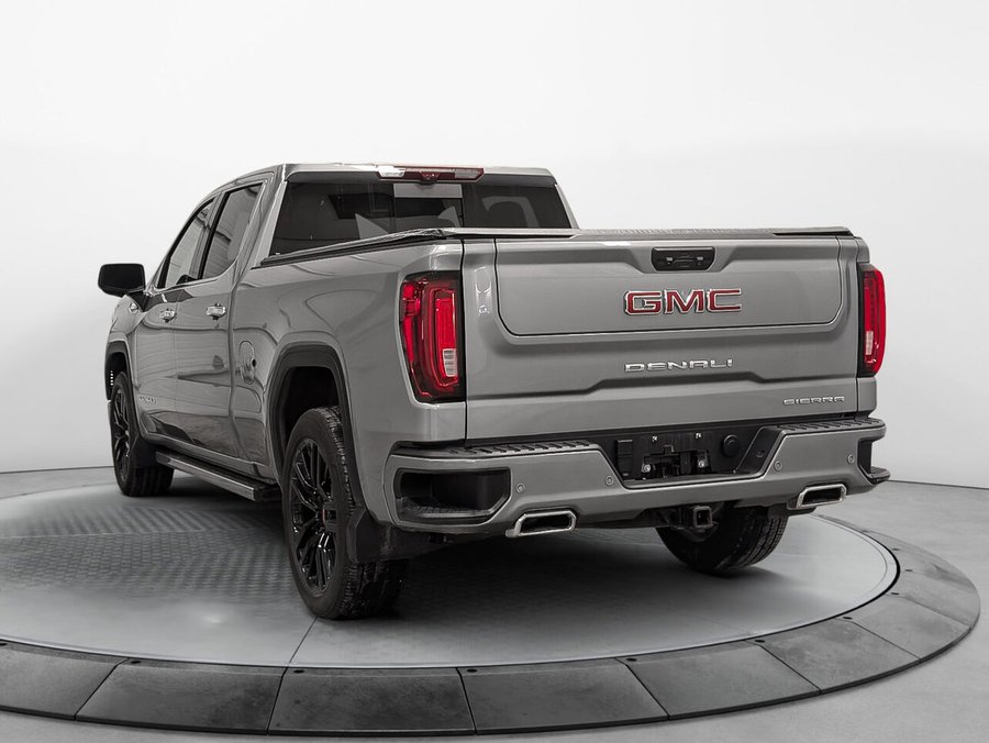 GMC SIERRA 1500 4WD CREW CAB PICKUP Denali Bas Kilométrage Toile de Boite 3.0L Diesel 2024
