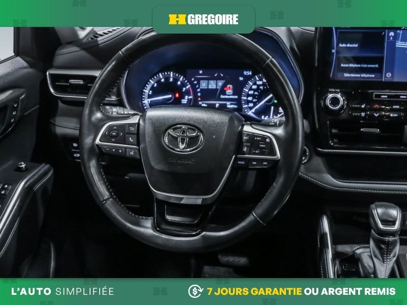2022 Toyota Highlander Grey Laval - photo #18