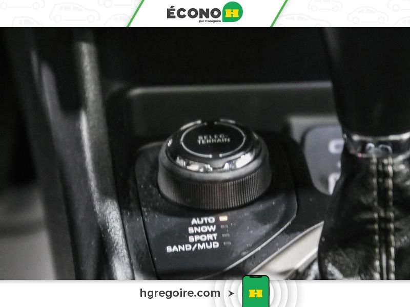 Jeep Cherokee 821127A | LIMITED 4WD CUIR TOIT PANO BLUETOOTH CAMÉRA MAGS 2015 Blanc Laval - photo #23