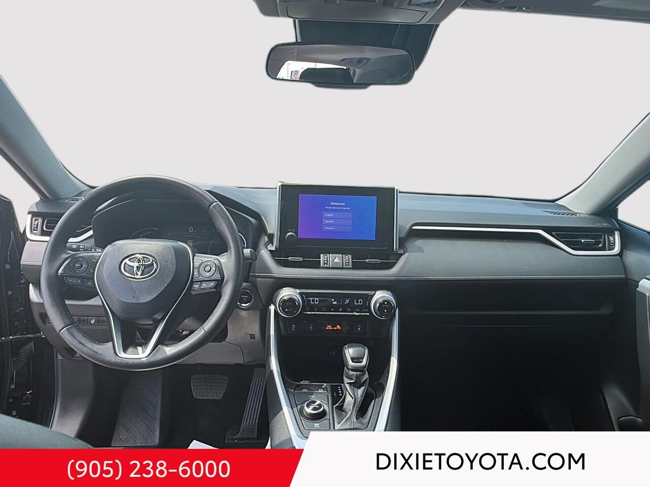 2024 Toyota RAV4 Hybrid XLE PREMIUM AWD / CLEAN CARFAX / HEATED SEATS / MOONROOF / ALLOY WHEELS / CARPLAY AND ANDROID AUTO Midnight Black Metallic Mississauga - photo #17