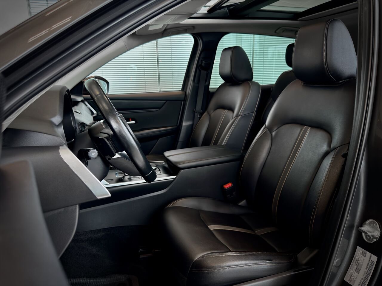 2024 Mazda CX-90 hybride rechargeable Grey Notre-Dame-des-Prairies - photo #14