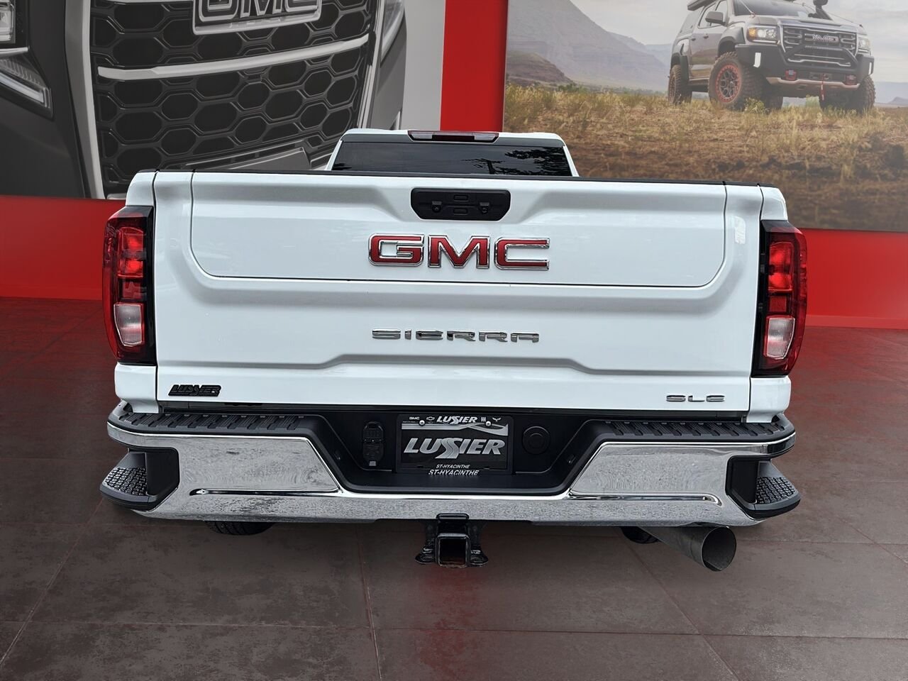 2024 GMC SIERRA 2500HD SLE White Saint-Hyacinthe - photo #2