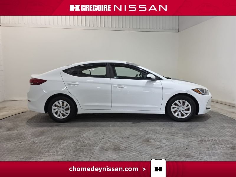 Hyundai Elantra 2017 Blanc Blainville - photo #10