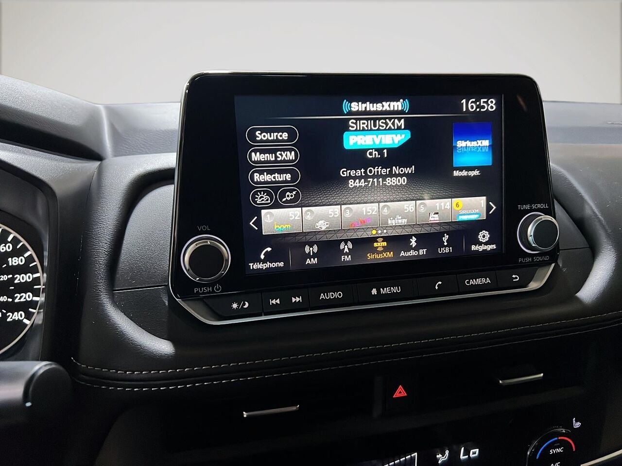 2024 Nissan Rogue S Black Québec - photo #17