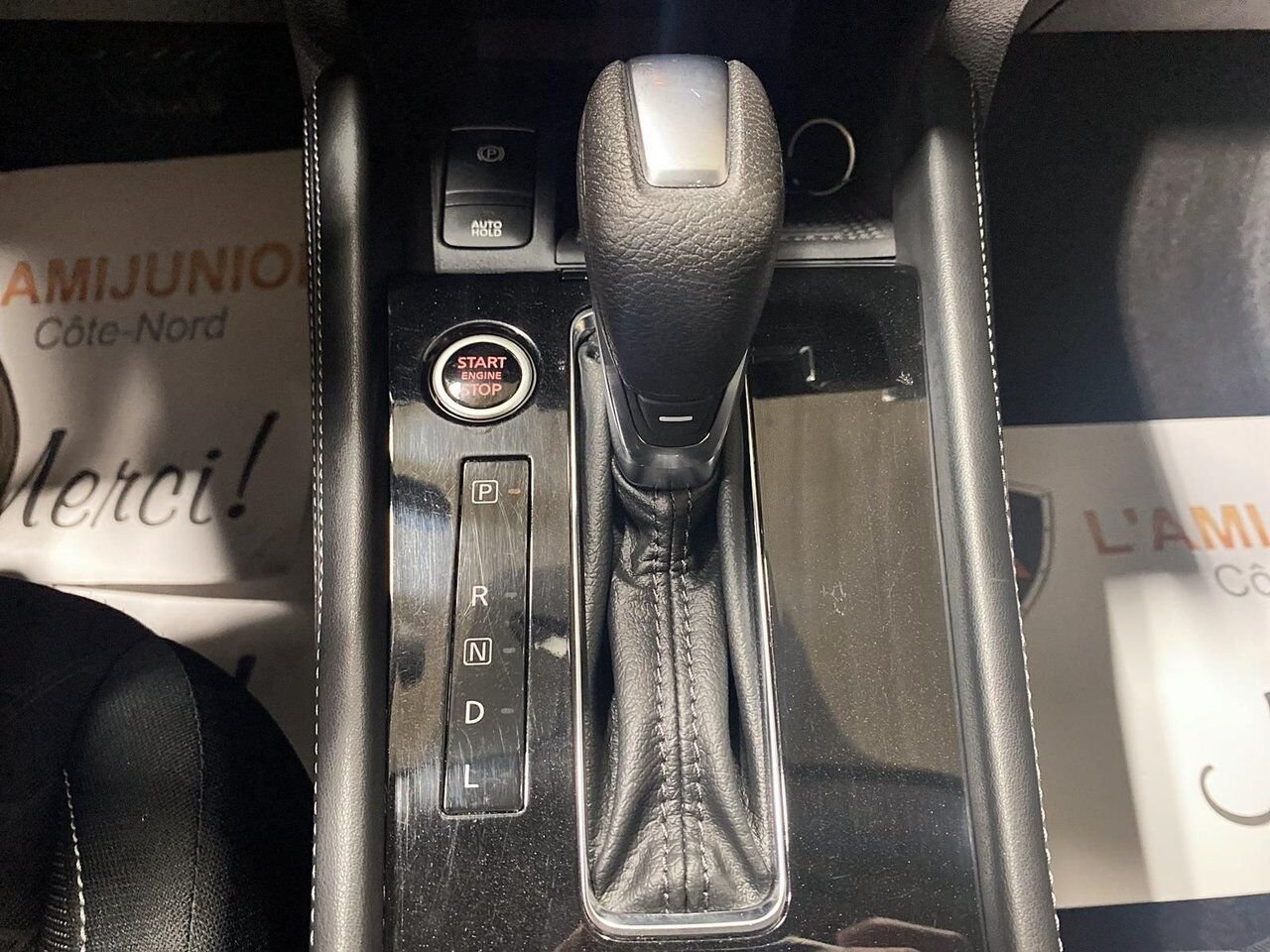 2021 Nissan Kicks VIN 3N1CP5CV4ML527676 White Baie-Comeau - photo #15