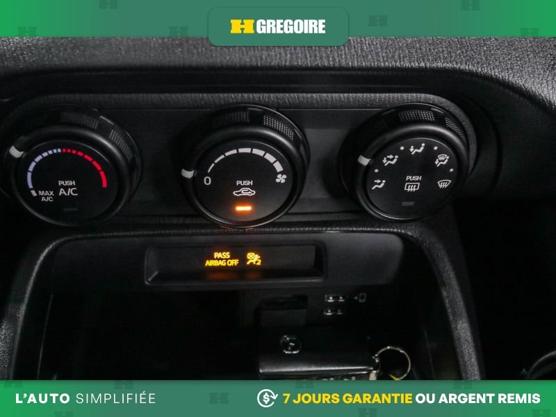 2020 Mazda MX-5 Grey Laval - photo #15