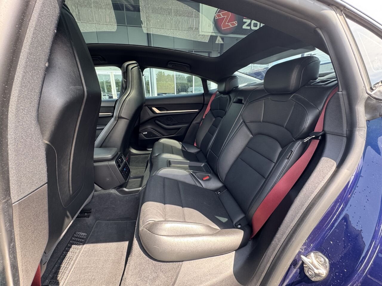 2020 Porsche Taycan 4S Blue Granby - photo #13
