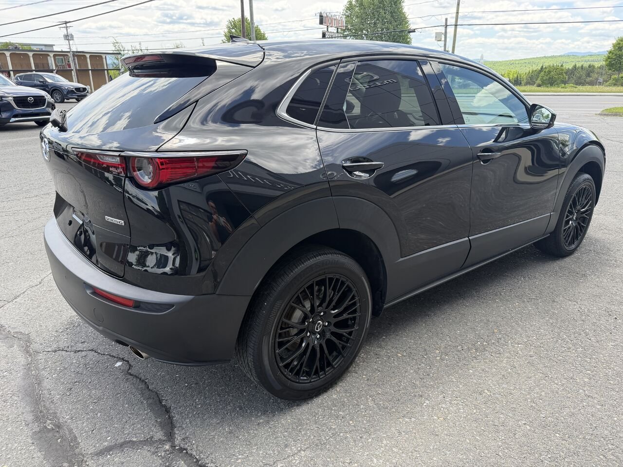 2023 Mazda CX-30 Black Lac Mégantic - photo #4