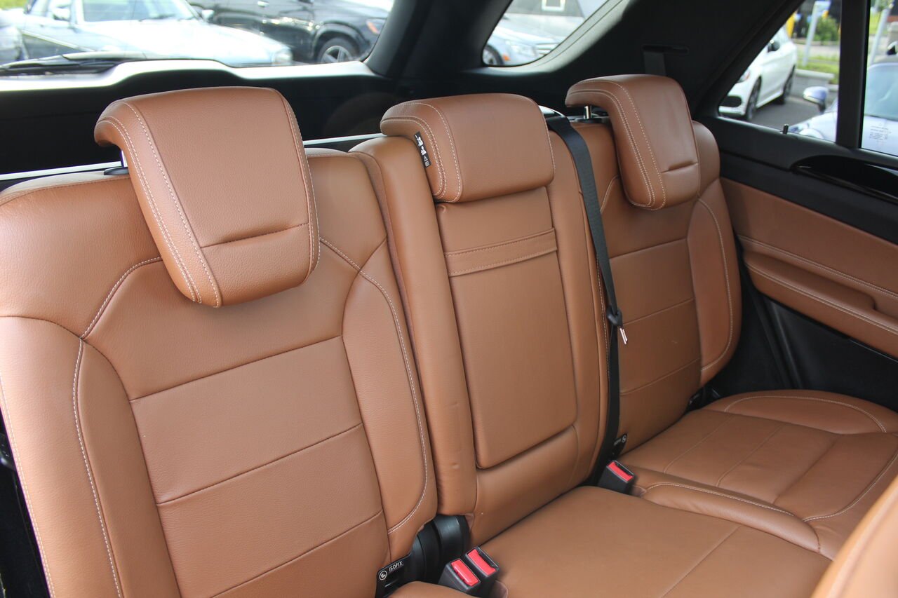 2018 Mercedes-Benz GLE VIN: 4JGDA5GB1JB111614 Silver Sainte-Rose - photo #9
