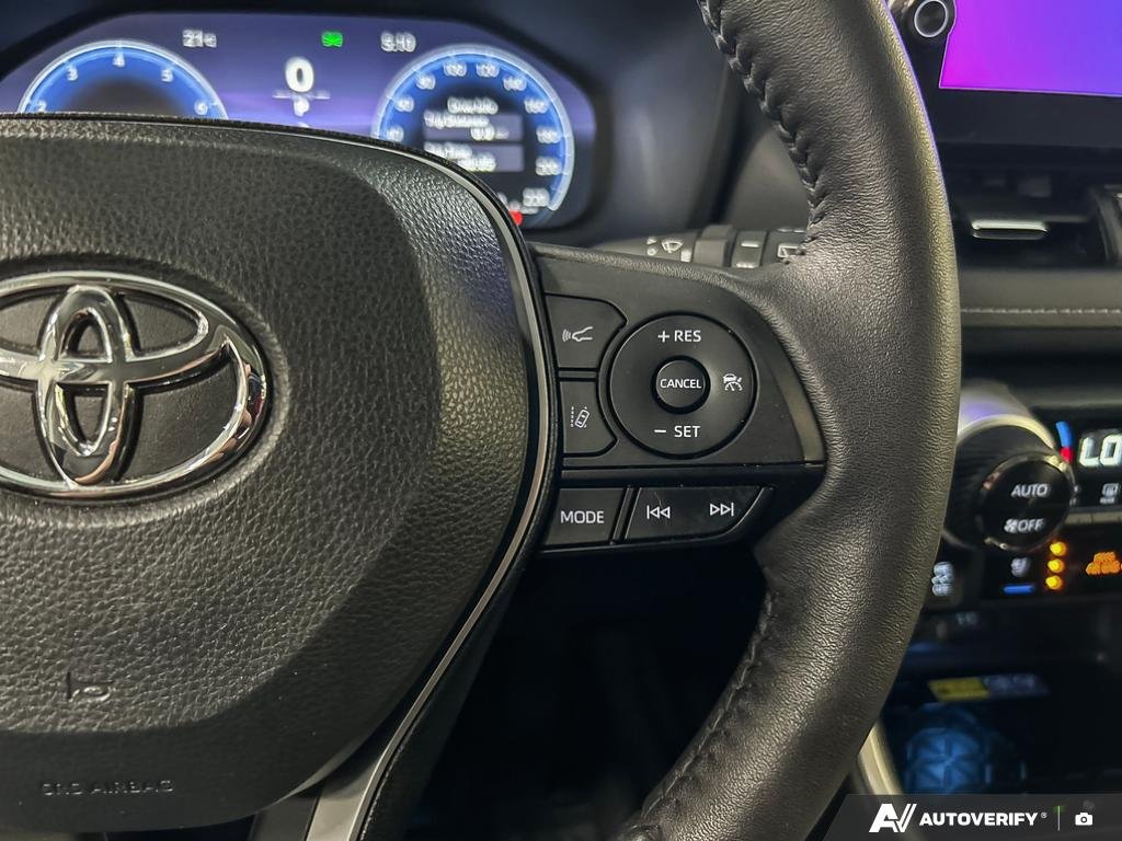 2023 Toyota RAV4 2601733A | Limited 0218 Midnight Bla Edmonton - photo #15