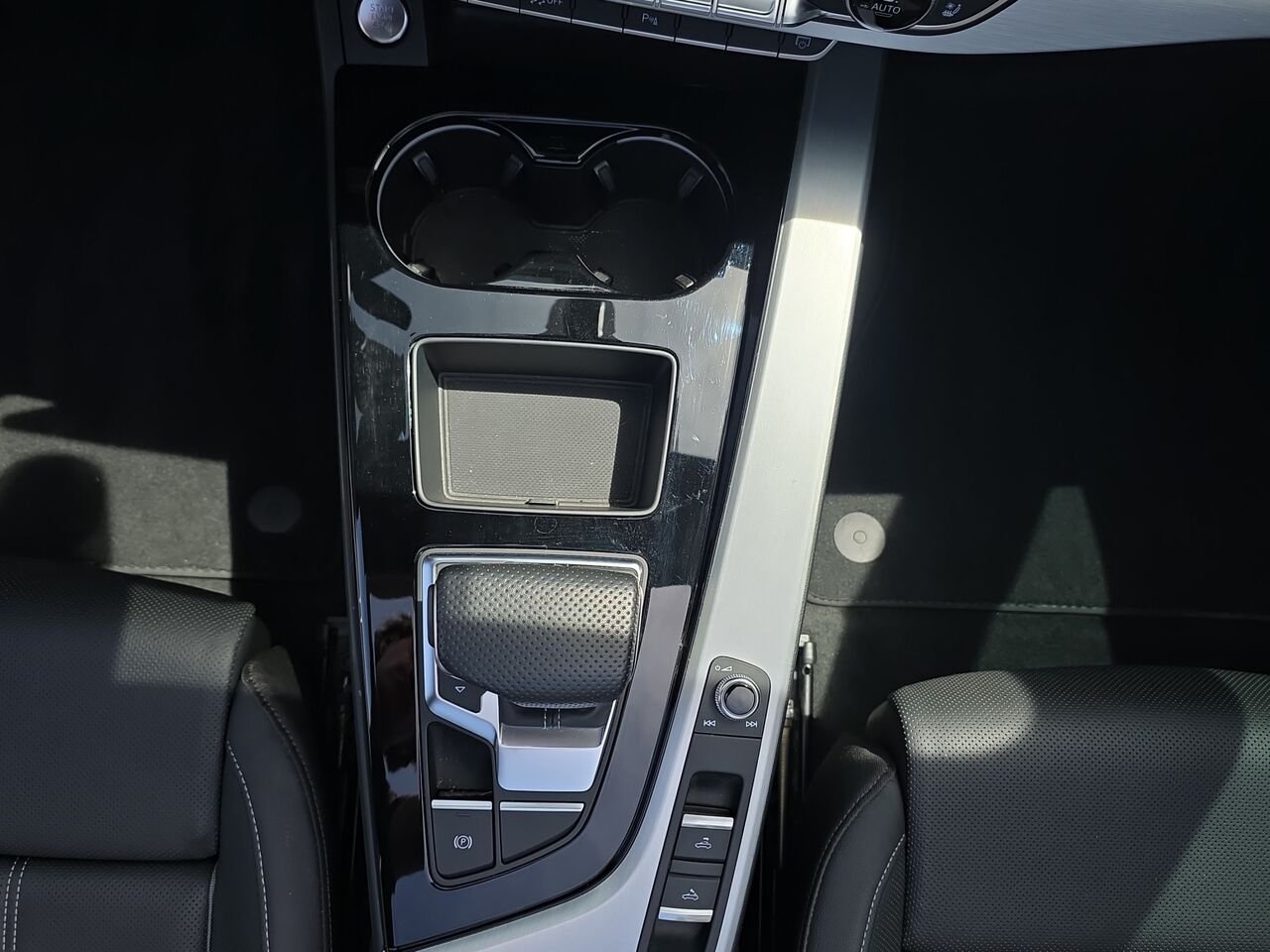 2023 Audi A5 cabriolet Progressiv 45 TFSI quattro, S-LINE, Navigation, Détecteur d'angles morts Black Val-David - photo #10