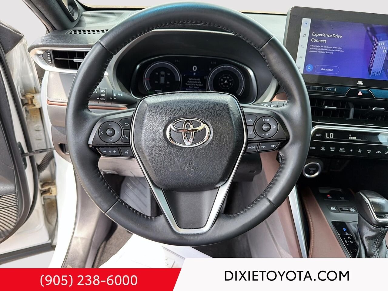 2023 Toyota Venza HYBRID LIMITED AWD / CLEAN CARFAX / HEATED AND VENTILATED SEATS / ALLOY WHEELS / CARPLAY AND ANDROID AUTO Wind Chill Pearl Mississauga - photo #12