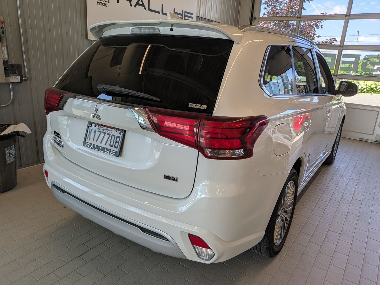 Mitsubishi Outlander PHEV 2022 Blanc Gatineau - photo #20