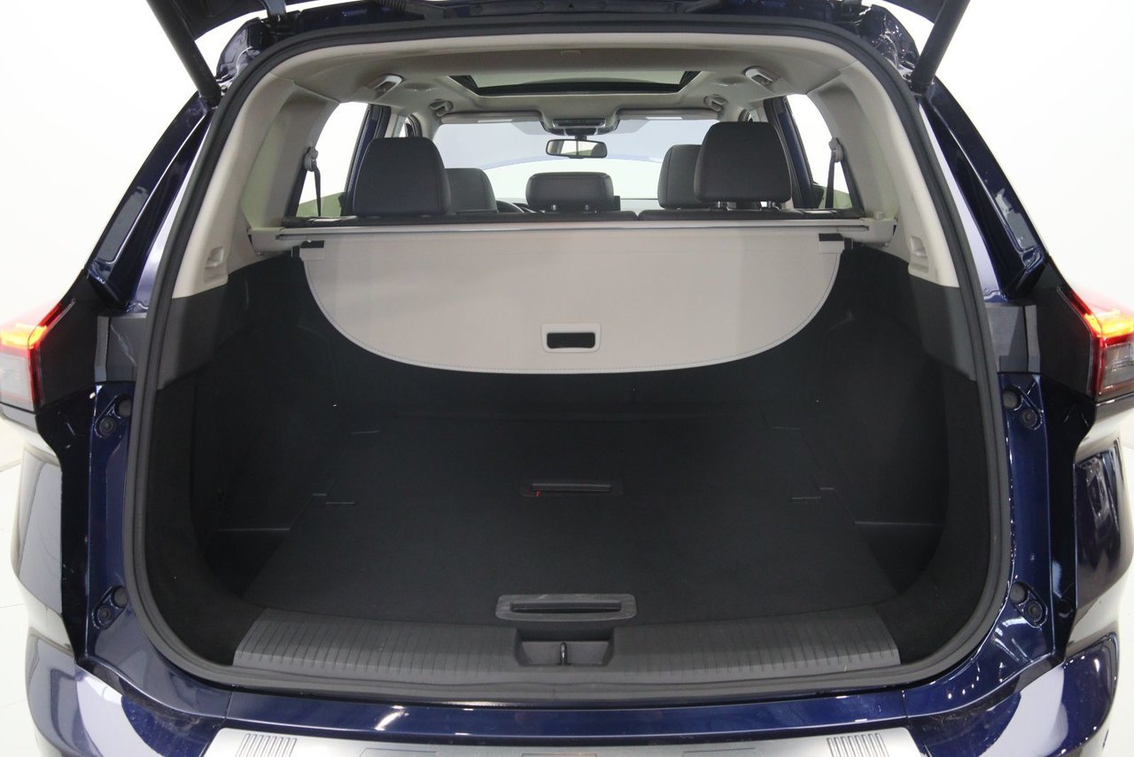 2025 Nissan Rogue VIN JN8BT3CBXSW147011 Blue Chicoutimi - photo #17