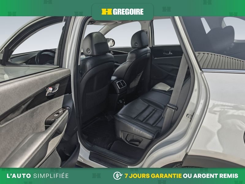 2020 Kia Sorento White Blainville - photo #21