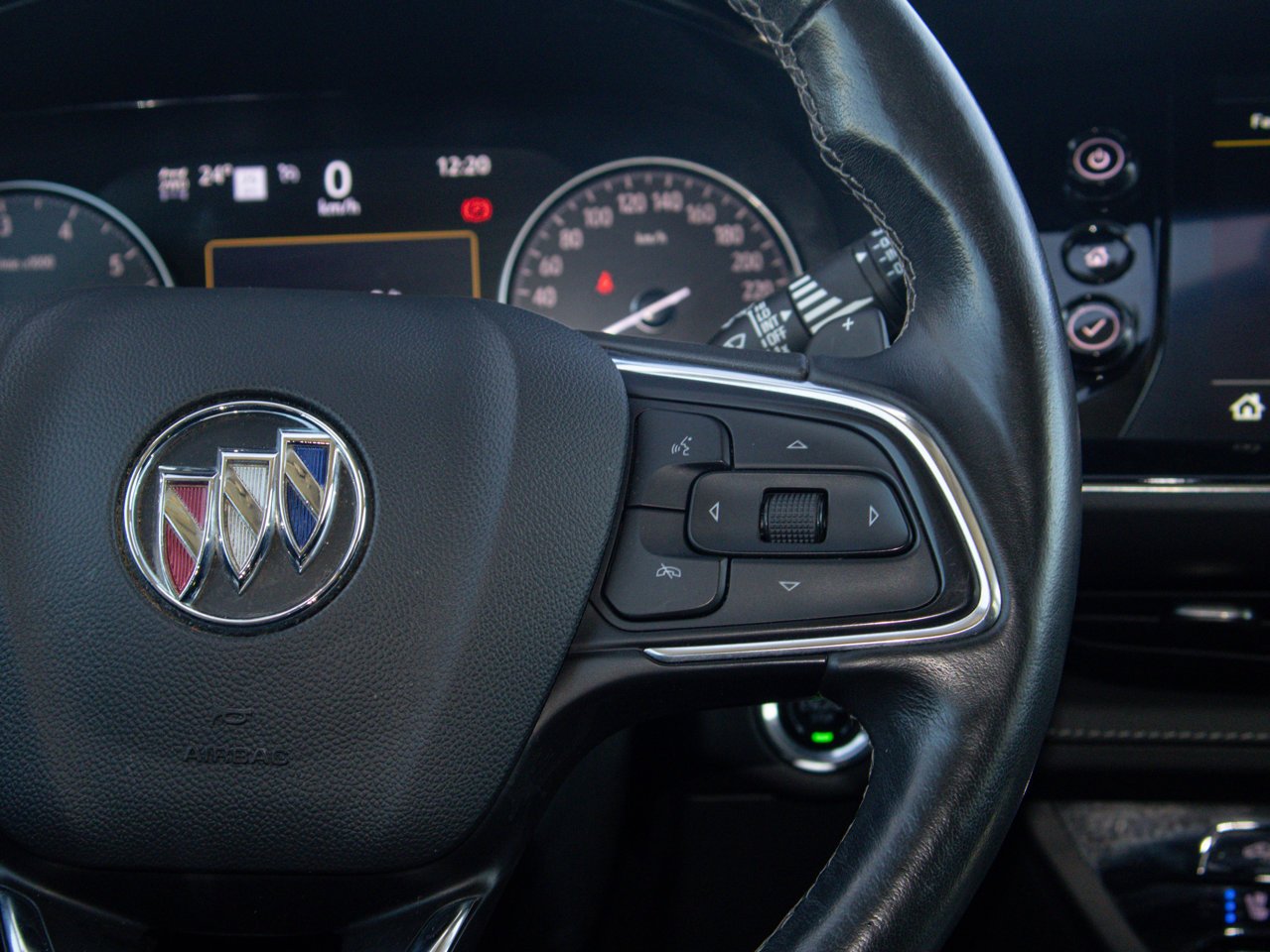 2023 Buick Envision AWD 4dr Avenir Grey Sherwood Park - photo #25