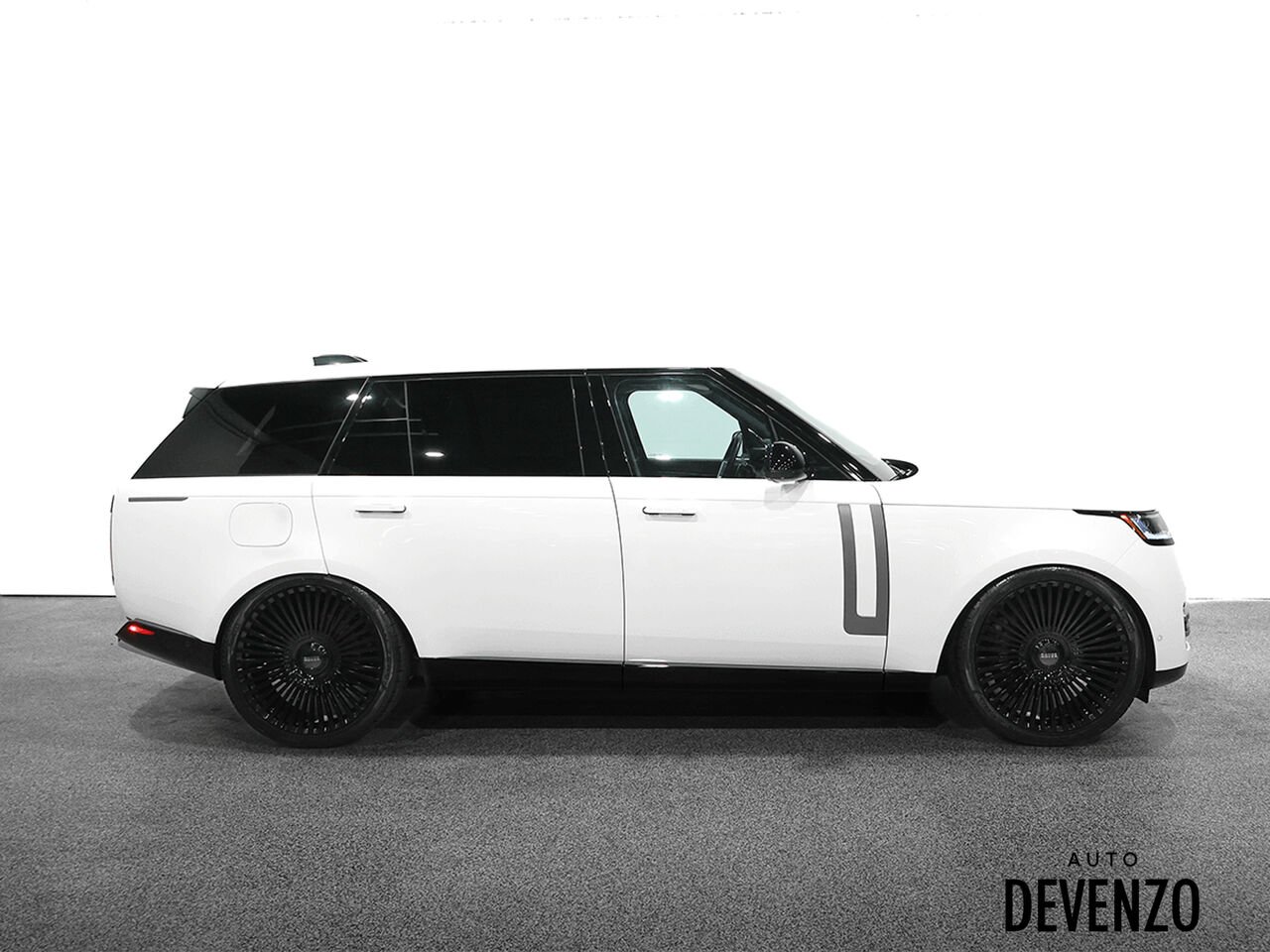 2022 Land Rover Range Rover White Saint-Eustache - photo #1
