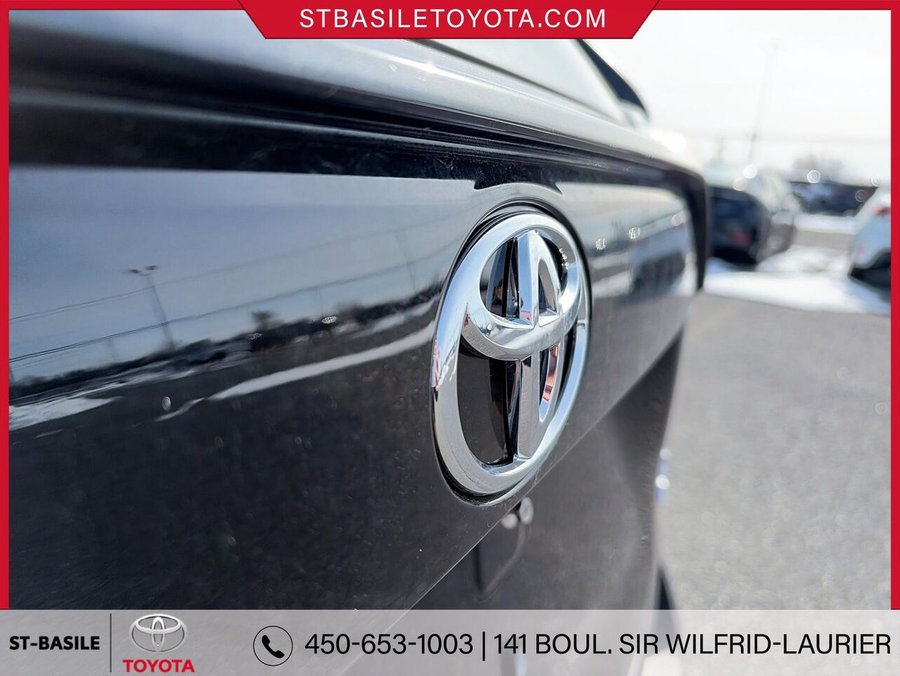 2023 Toyota RAV4 2023 Black