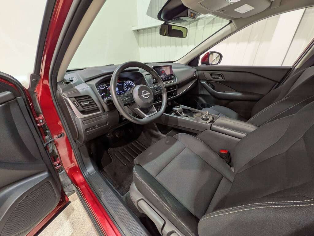 Nissan Rogue AWD S 2024 Rouge Val-David - photo #9