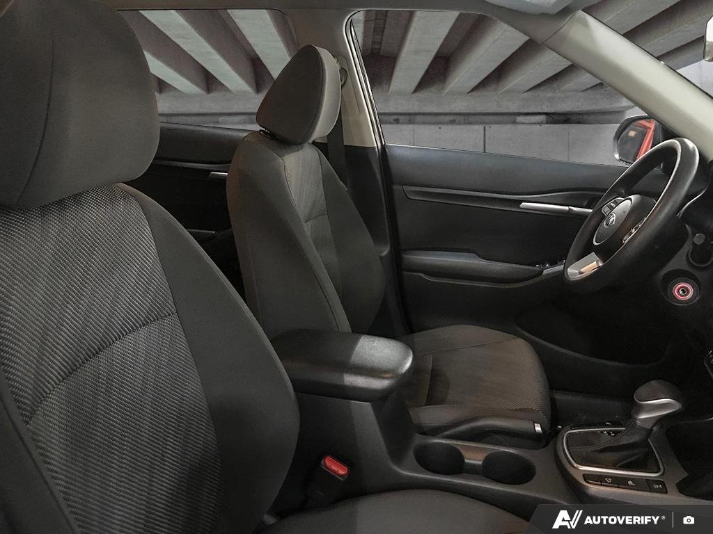 2021 Kia Seltos 2600984B | LX gray Edmonton - photo #21