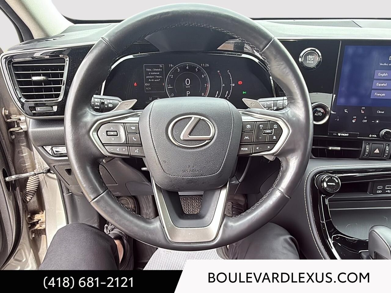 Lexus NX 19396A 2023 Argent Québec - photo #10