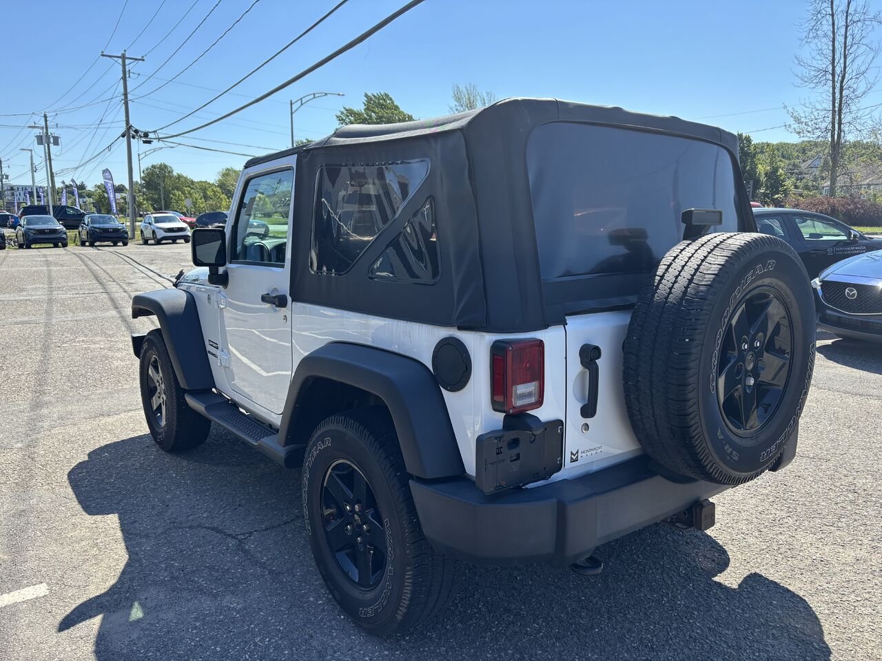 2016 JEEP WRANGLER SPORT 4 RM 2 portes Sport White Montmagny - photo #6