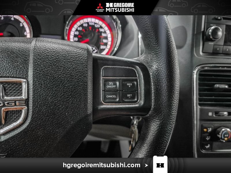 Dodge GR Caravan 2017 Brun Blainville - photo #21