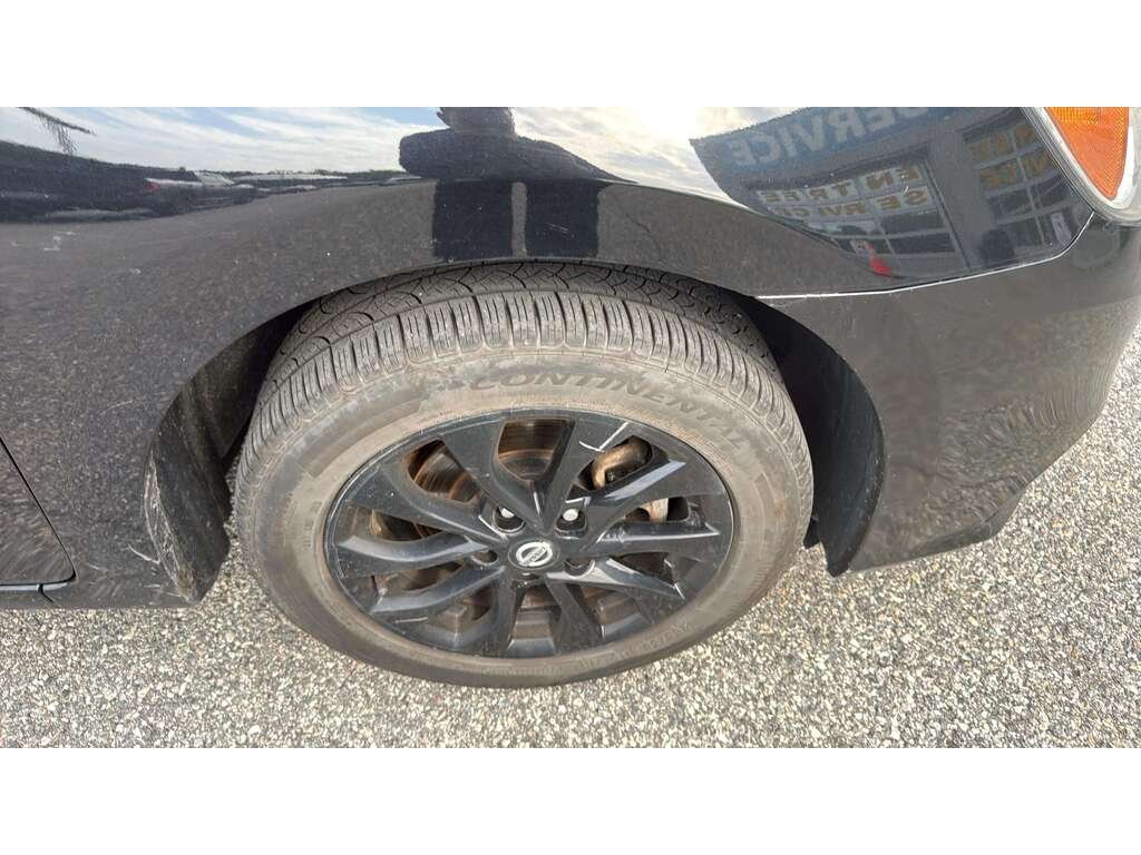 2018 Nissan Sentra Black Gatineau - photo #8