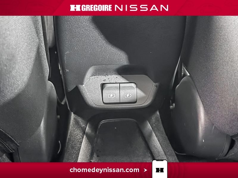 2024 Nissan Leaf Grey Blainville - photo #24